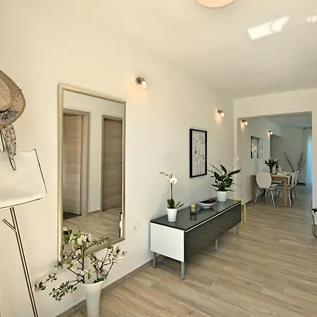Leni Apartmán Vinež
